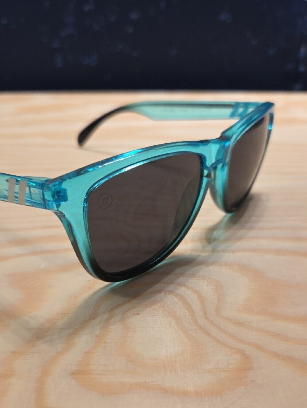 Blenders Unisex Surfliner 'L Series' Sunglasses